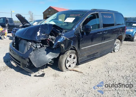 2010 Dodge Grand Caravan Sxt from USA, damaged, VIN 2D4RN5D18AR268958